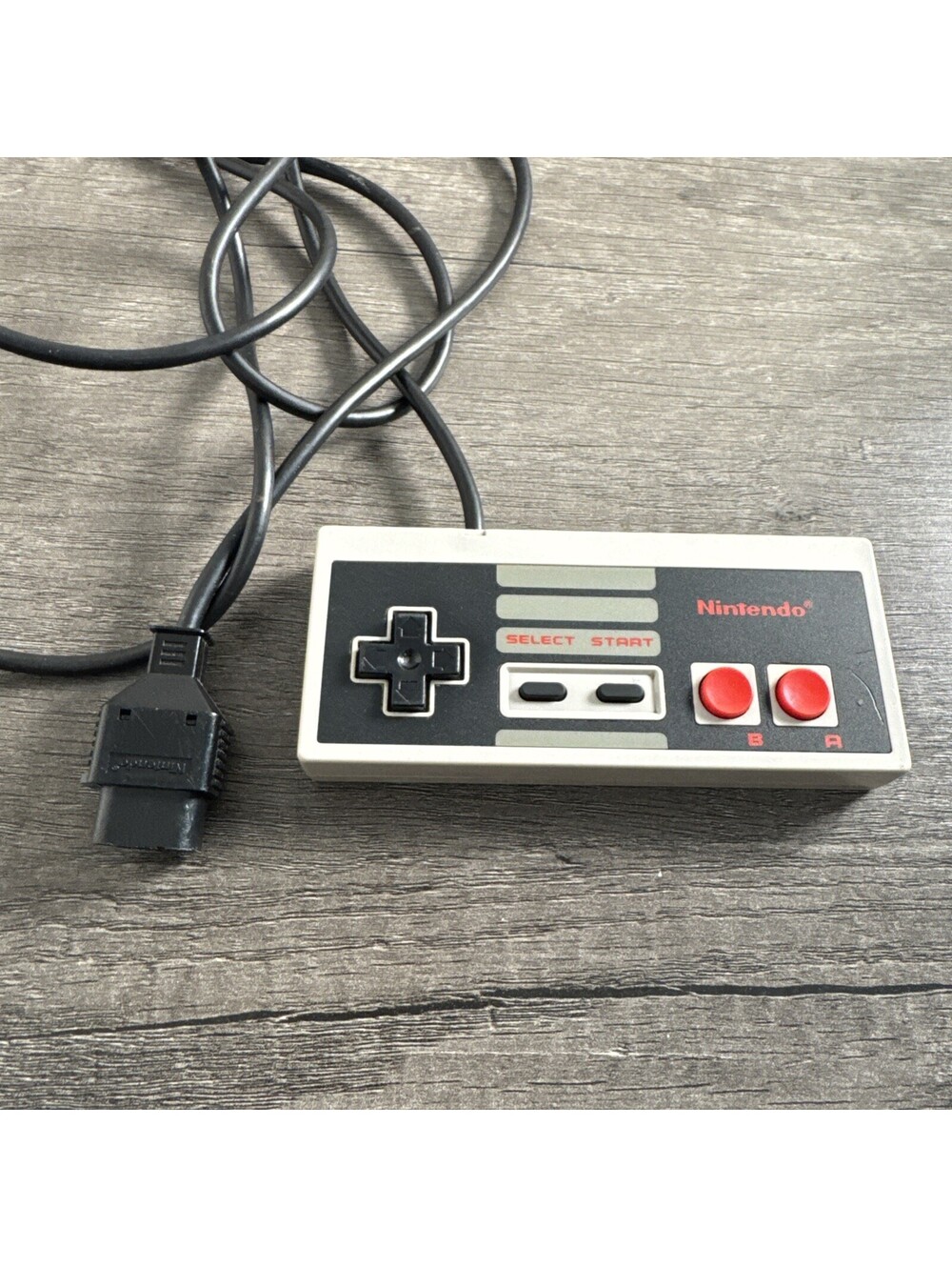 Nintendo NES Wired OEM Controller NES-004 - Tested Authentic Original